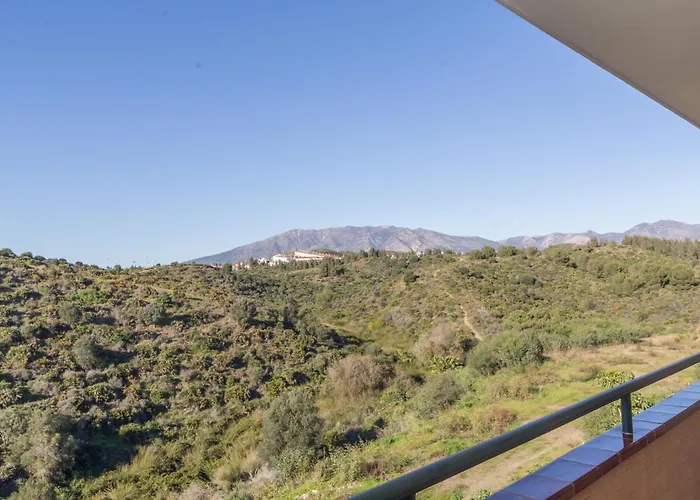 Luxury With Terrace Mountain Views Near 아파트